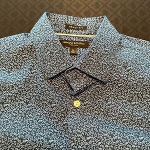 Banana Republic Men’s Button Down Non-Iron Dress Shirt - Grant Fit- Medium
